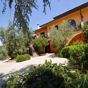 Bed & Breakfast Poggio Degli Olivi